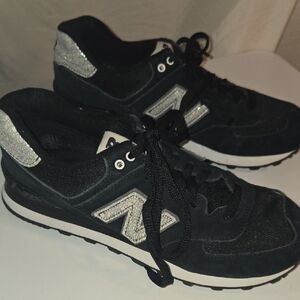 New Balance Black and Silver Running Shoes